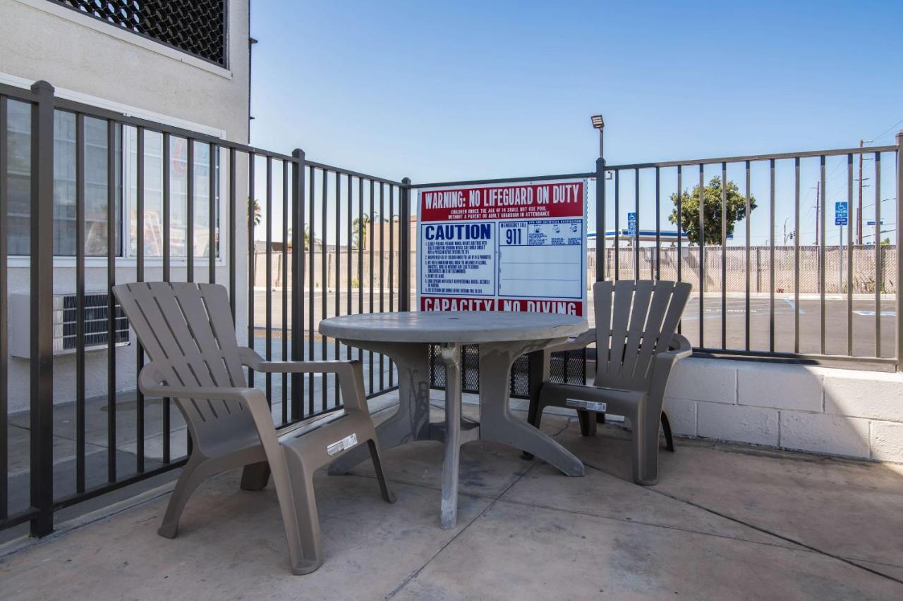 Motel 6-Moreno Valley, Ca - Perris Buitenkant foto