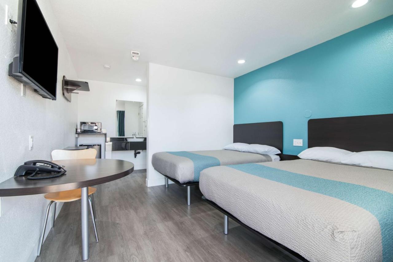 Motel 6-Moreno Valley, Ca - Perris Buitenkant foto