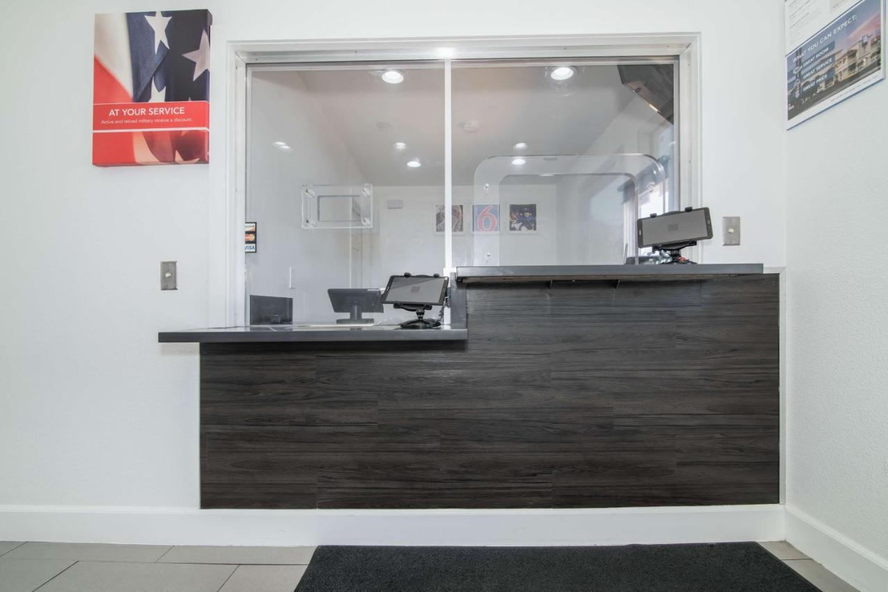 Motel 6-Moreno Valley, Ca - Perris Buitenkant foto