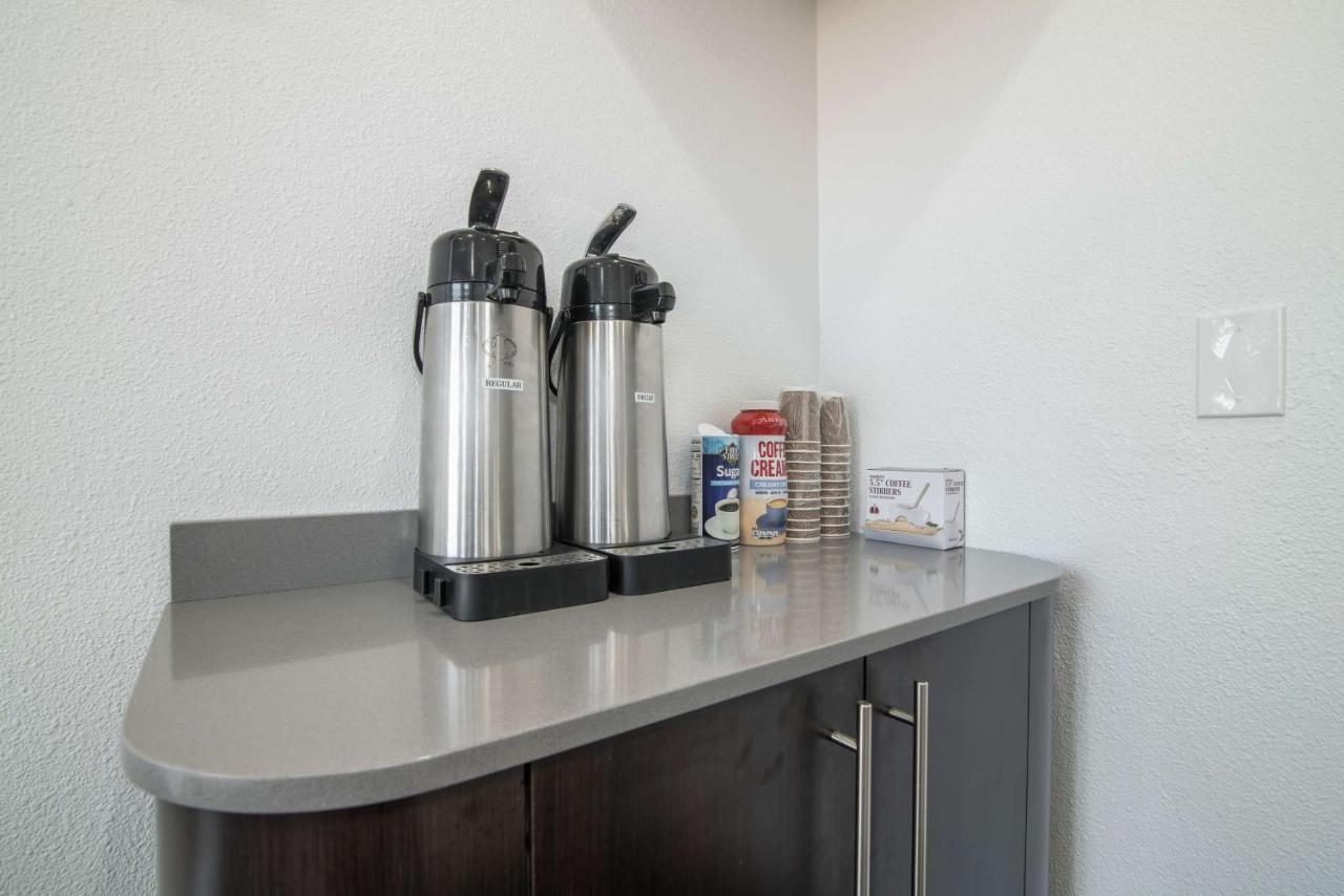Motel 6-Moreno Valley, Ca - Perris Buitenkant foto